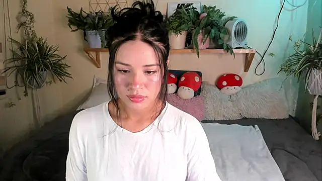 Snapshot of MiaaRose chatting on March 3, 6:37 pm MiaaRose online show from March 3, 6:37 pm