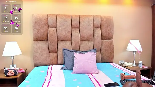 MiiaHot online show from March 15, 4:36 pm