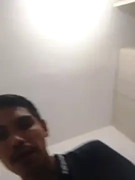 Snapshot of Felipesilv5 chatting on May 15, 11:36 pm Felipesilv5 online show from May 15, 11:36 pm