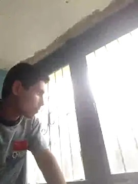 Snapshot of Felipesilv5 chatting on April 29, 8:48 pm Felipesilv5 online show from April 29, 8:48 pm