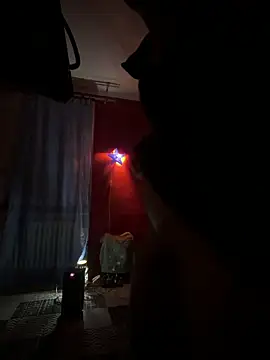 czruz online show from March 6, 12:05 am