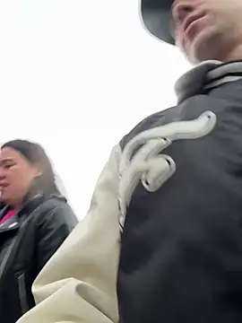 czruz online show from November 17, 1:04 pm