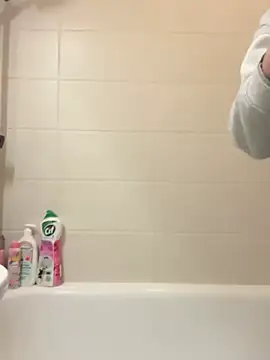 czruz online show from February 24, 5:25 pm