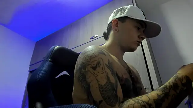 male pussy online show from December 21, 4:03 am