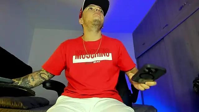 male pussy online show from October 22, 7:46 pm