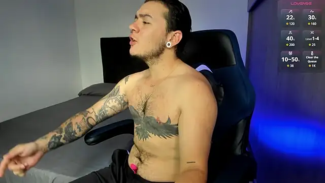 male pussy online show from April 12, 5:05 pm