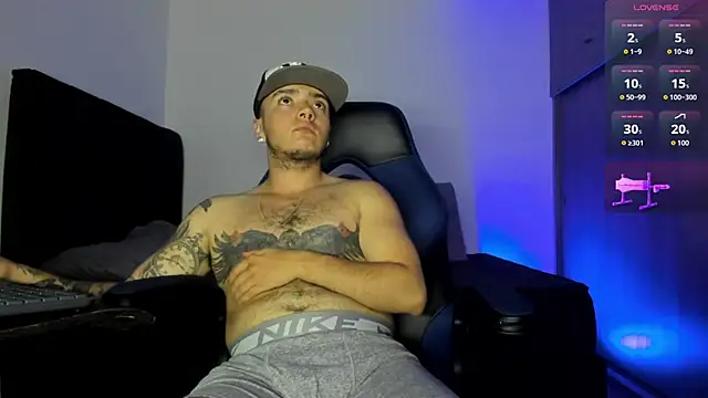 male pussy online show from November 26, 7:41 am