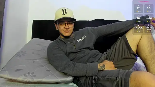 male pussy online show from April 3, 1:23 am