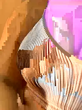 yummydoll97 online show from February 13, 8:17 am