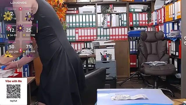 classyladyrellax online show from March 29, 11:23 am