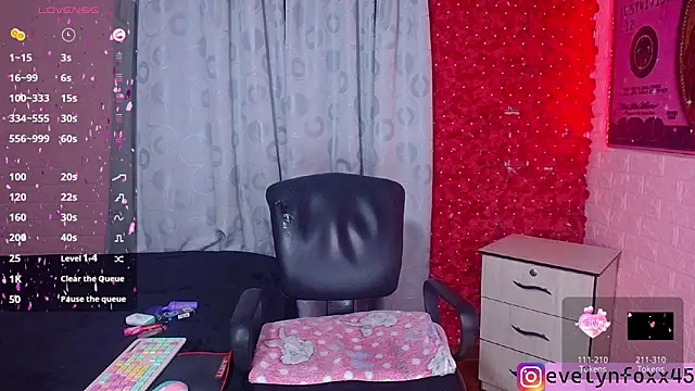 eve foxx online show from February 6, 3:02 am