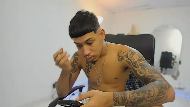 slim master12 online show from January 17, 11:47 am