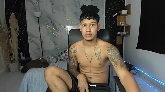 slim master12 online show from June 15, 9:03 pm