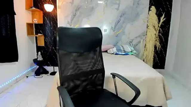 slim master12 online show from April 19, 2:18 pm