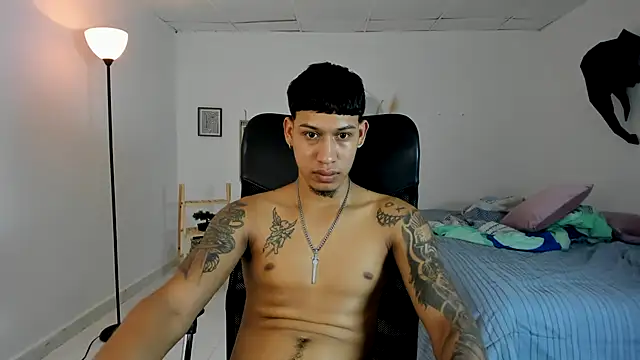 slim master12 online show from March 10, 11:31 pm