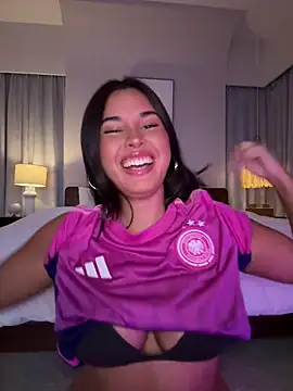 Lizhush  online show from January 19, 4:00 pm