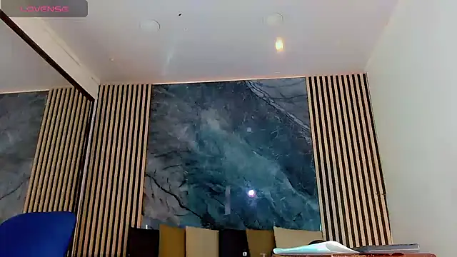 PriscilaRainbow online show from September 12, 8:41 pm
