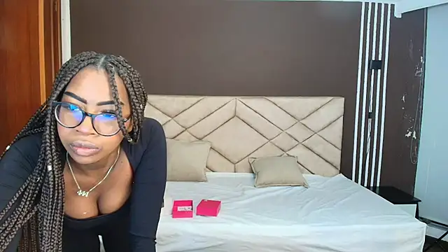 Snapshot of Raquel_jones chatting on September 26, 11:50 am Raquel jones online show from September 26, 11:50 am