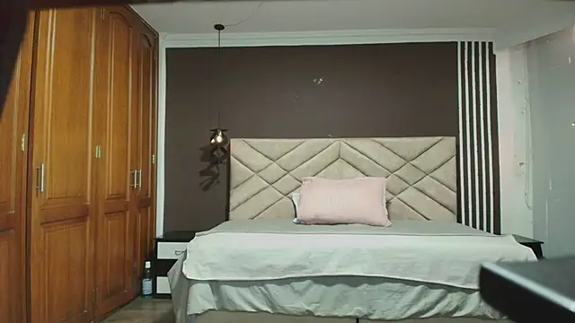 Snapshot of Raquel_jones chatting on March 20, 11:38 am Raquel jones online show from March 20, 11:38 am