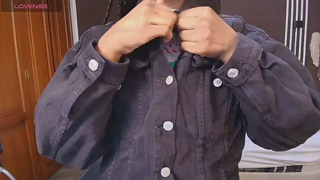 Raquel jones online show from December 21, 11:23 am