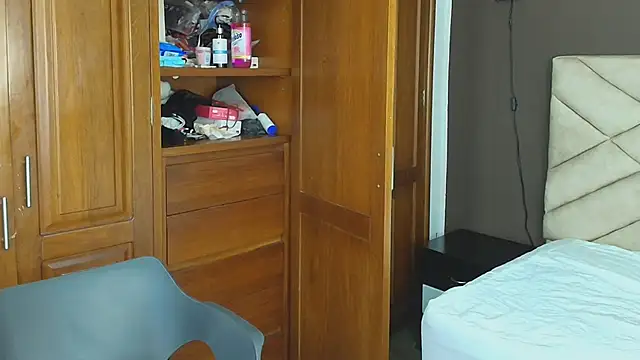 Snapshot of Raquel_jones chatting on September 9, 12:14 pm Raquel jones online show from September 9, 12:14 pm