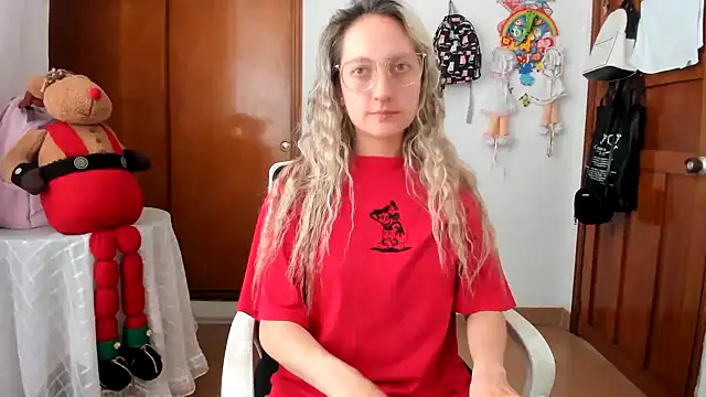 Adele johnsonn1 online show from February 20, 4:31 pm