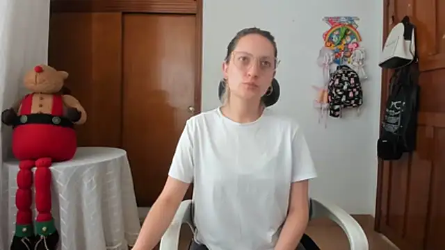 Adele johnsonn1 online show from March 16, 2:53 pm