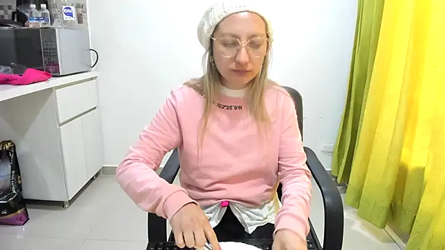 Adele johnsonn1 online show from January 30, 2:47 pm
