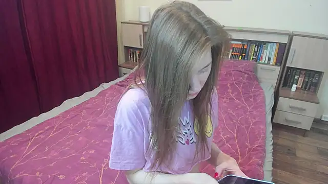 Snapshot of LianaMiller88 chatting on March 10, 4:25 pm LianaMiller88 online show from March 10, 4:25 pm