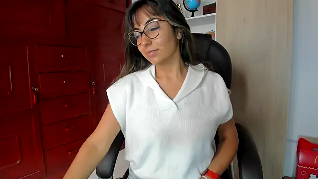 Isabellaa22 1 online show from May 24, 4:07 pm