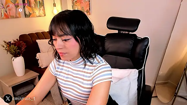 emilyruiz1 online show from March 9, 3:26 pm