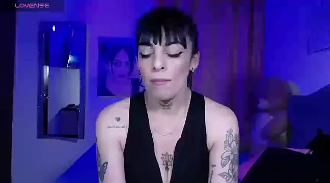 violett honney online show from March 20, 3:13 am