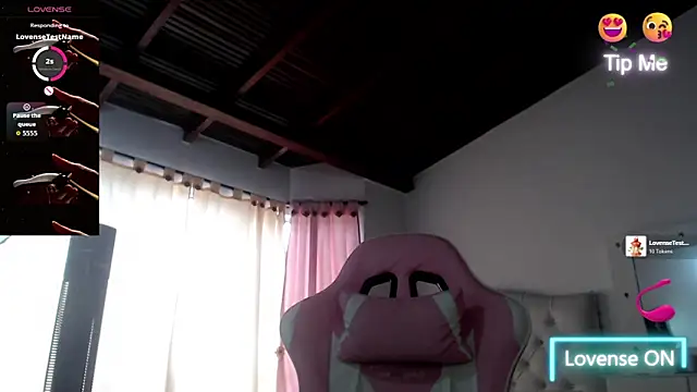 Snapshot of milk_cow_ chatting on June 6, 6:13 pm milk cow online show from June 6, 6:13 pm