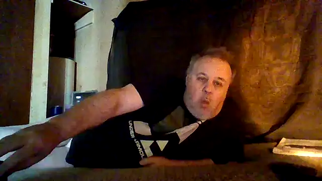 Nightshade7712 online show from November 7, 6:45 pm