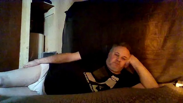 Nightshade7712 online show from November 5, 7:00 am