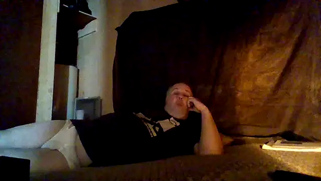 Nightshade7712 online show from October 22, 7:02 pm