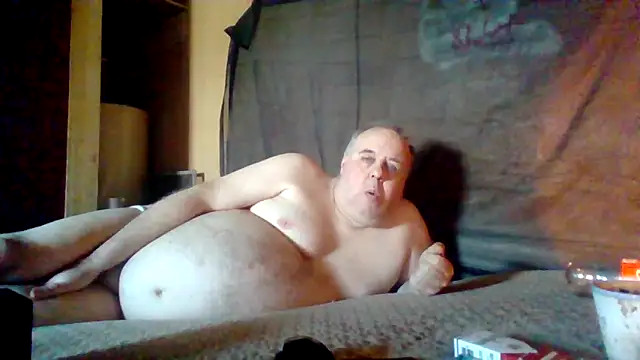 Nightshade7712 online show from October 5, 7:48 pm