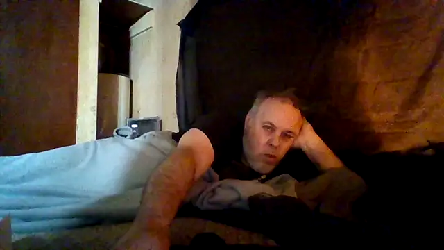 Nightshade7712 online show from November 30, 8:20 pm