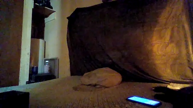 Nightshade7712 online show from October 26, 9:37 pm