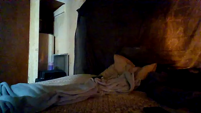 Nightshade7712 online show from November 28, 9:04 pm