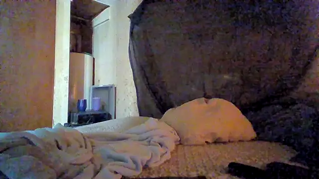 Nightshade7712 online show from November 21, 9:14 pm