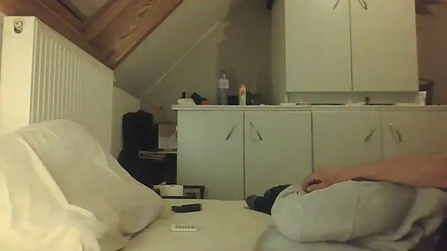 Vekie 007 online show from May 22, 12:52 am