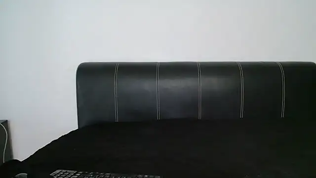 AntoniaKarls online show from March 6, 9:21 pm