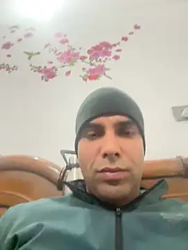 bull 4hottie online show from November 27, 3:23 pm