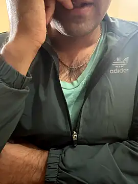 bull 4hottie online show from November 30, 3:18 am