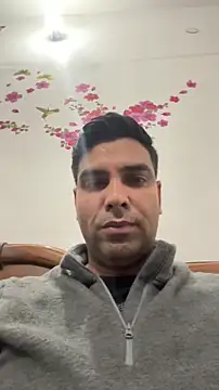 bull 4hottie online show from December 4, 1:32 pm