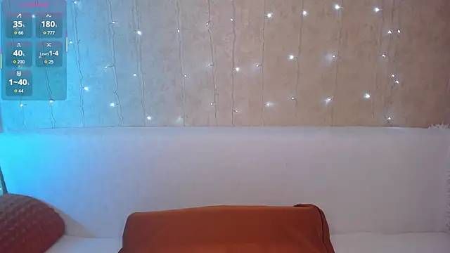 Snapshot of enjoy019 chatting on September 20, 4:17 am enjoy019 online show from September 20, 4:17 am