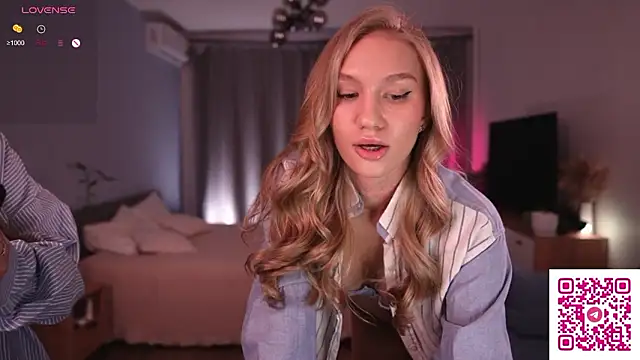 Shadowladyy online show from February 11, 2:17 pm