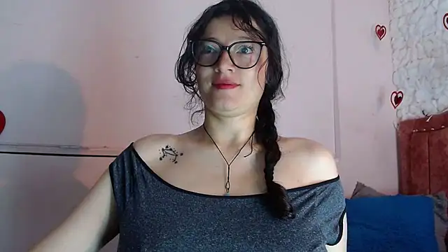 Snapshot of lunazulsj chatting on March 10, 1:00 pm lunazulsj online show from March 10, 1:00 pm