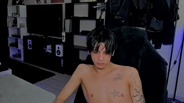 MarkBrowniii online show from February 27, 12:33 am